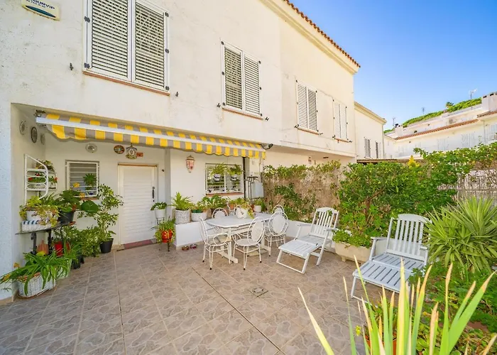 Homeholidaysrentals Ancora - Costa Barcelona