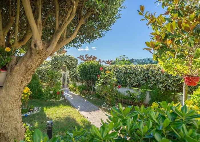 Homeholidaysrentals Ancora - Costa Barcelona