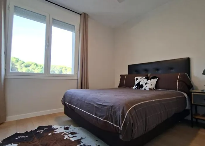 Apartment Beach Front Sant Pol